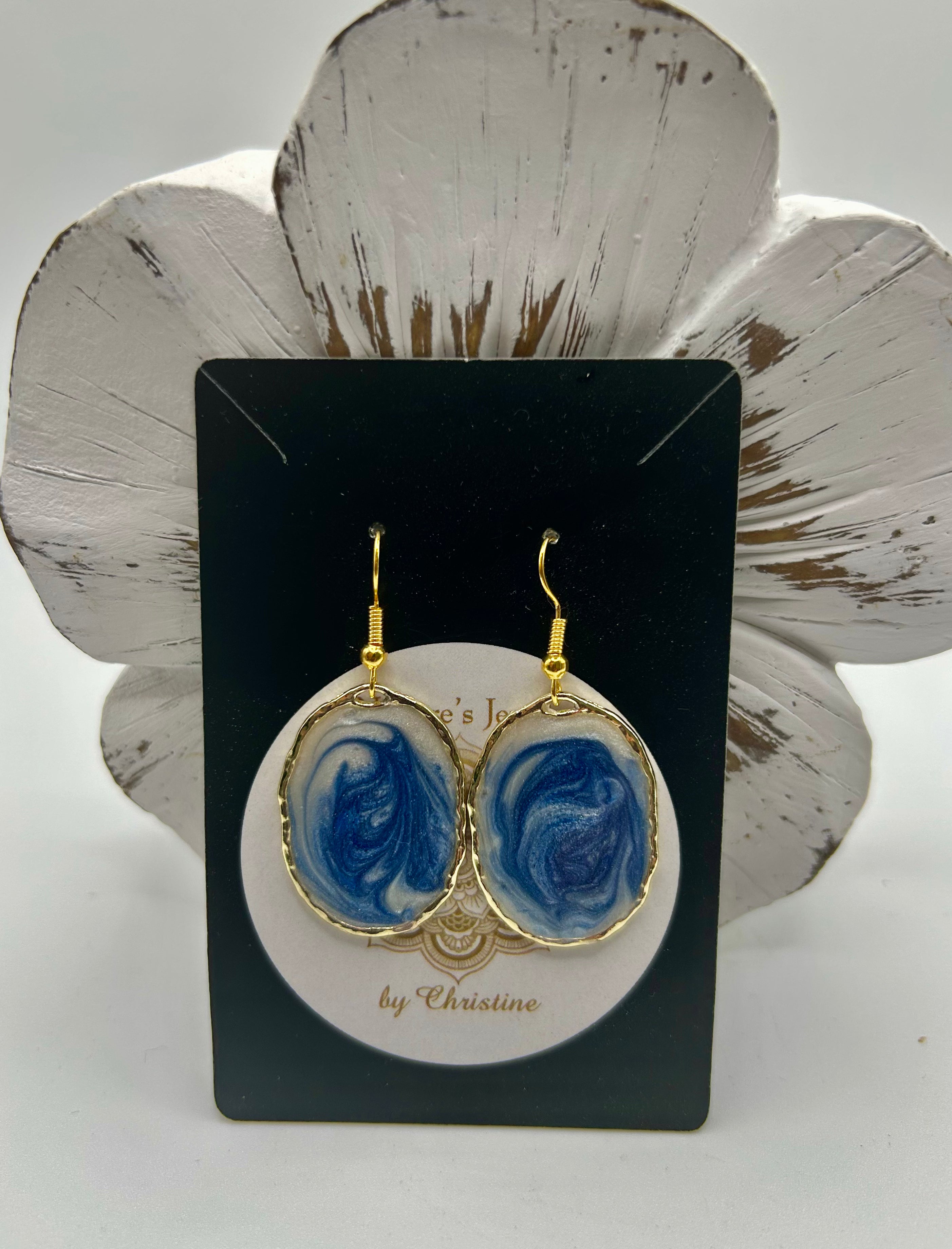 Ocean Swirls oval/gold